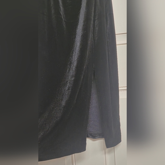 Women's Size Medium Express Little Black Dress. BNWT!! - Picture 5 of 16